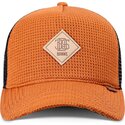 lippikset-kaareva-rekka-oranssi-snapback-hft-knitted-fab-djinns