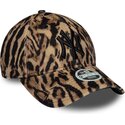 lippikset-kaareva-leopardi-saadettava-nauha-9forty-ocelot-print-new-york-yankees-mlb-new-era