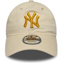 lippikset-kaareva-beige-saadettava-nauha-dorado-9twenty-league-essential-new-york-yankees-mlb-new-era