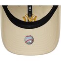 lippikset-kaareva-beige-saadettava-nauha-dorado-9twenty-league-essential-new-york-yankees-mlb-new-era