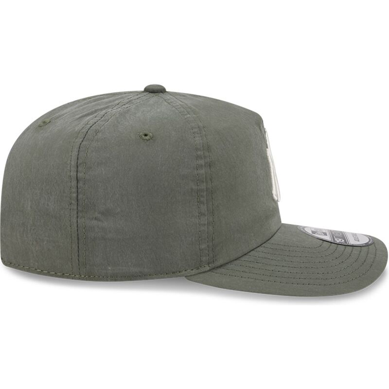 lippikset-kaareva-vihrea-snapback-19twenty-precurved-new-york-yankees-mlb-new-era