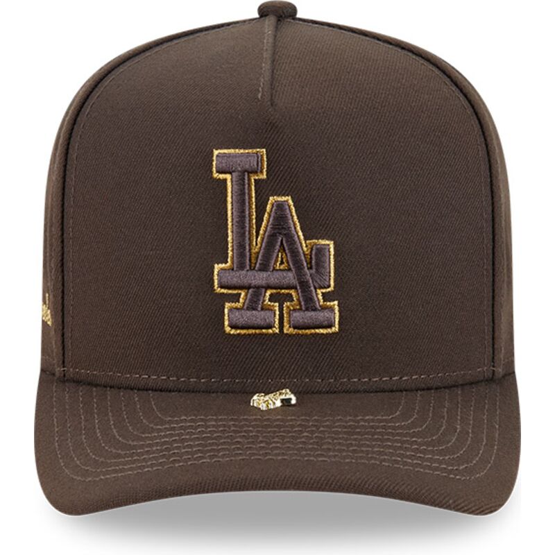 lippikset-kaareva-ruskea-snapback-9fifty-a-frame-precurved-visor-pin-los-angeles-dodgers-mlb-new-era
