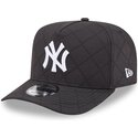 lippikset-kaareva-musta-snapback-9fifty-a-frame-precurved-checkered-new-york-yankees-mlb-new-era