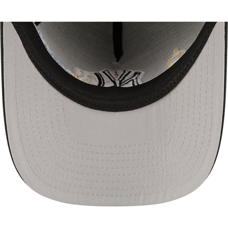 lippikset-kaareva-musta-snapback-9fifty-a-frame-precurved-skyline-new-york-yankees-mlb-new-era