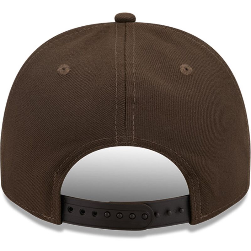 lippikset-kaareva-ruskea-snapback-9fifty-a-frame-precurved-visor-pin-chicago-white-sox-mlb-new-era