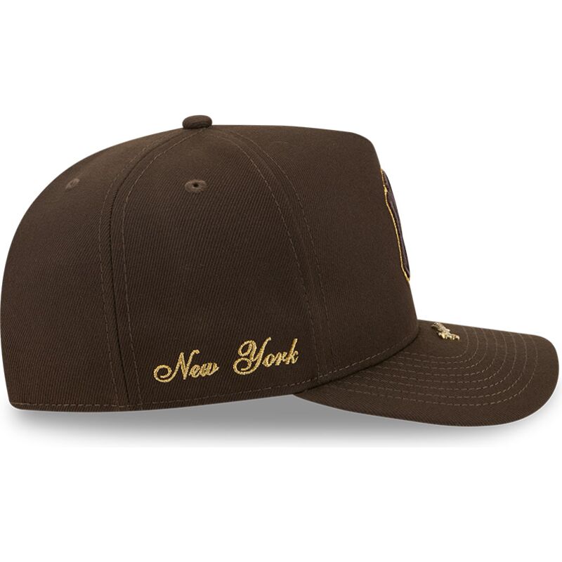 lippikset-kaareva-ruskea-snapback-9fifty-a-frame-precurved-visor-pin-new-york-yankees-mlb-new-era lippikset-kaareva-ruskea-snapback-9fifty-a-frame-precurved-visor-pin-new-york-yankees-mlb-new-era
