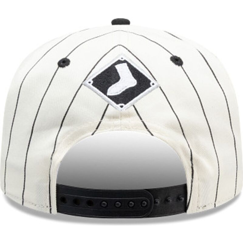 lippikset-kaareva-musta-snapback-19twenty-pinstripe-chicago-white-sox-mlb-new-era