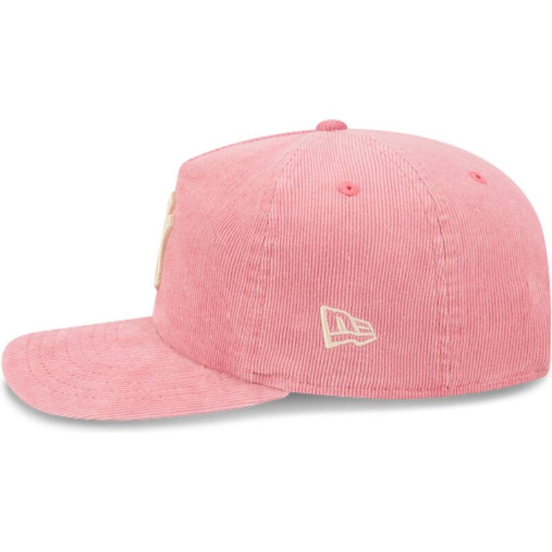 lippikset-kaareva-vaaleanpunainen-saadettava-nauha-19twenty-precurved-corduroy-pastel-new-york-yankees-mlb-new-era