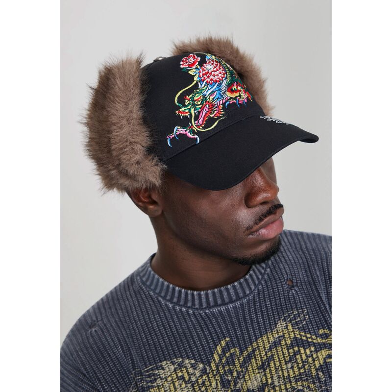 lippikset-kaareva-musta-istuva-crawling-trapper-ed-hardy