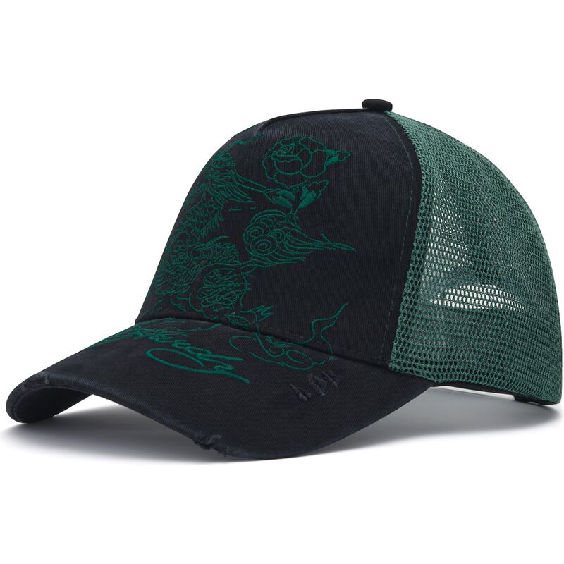 lippikset-kaareva-rekka-musta-snapback-outline-distressed-ed-hardy