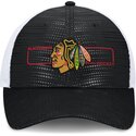 lippikset-kaareva-rekka-musta-snapback-structured-meshback-chicago-blackhawks-nhl-fanatics
